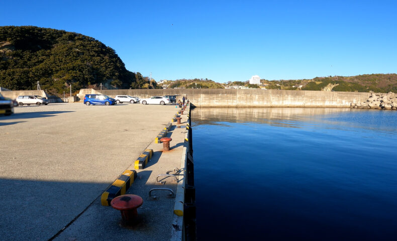 和歌山エギングmap 雑賀崎漁港 さいかざき 夜釣りと車横付けも可 ファミリーフィッシングにもおススメ